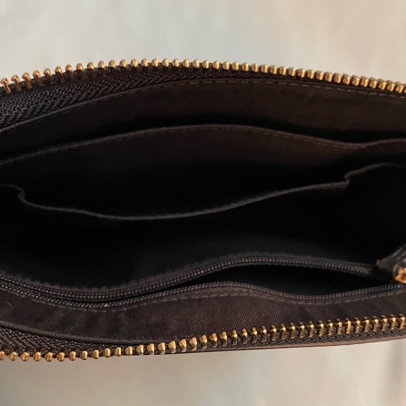 Tory Burch Black Clutch with Gold Emblem - Picture 7 of 7